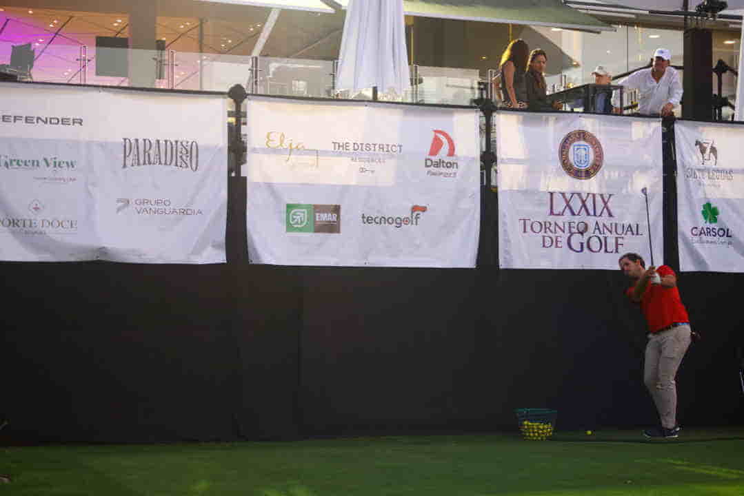 EDGA4932_1079x720