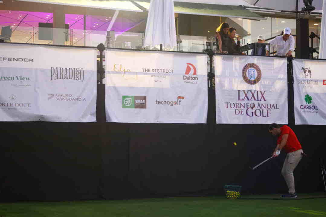 EDGA4933_1079x720