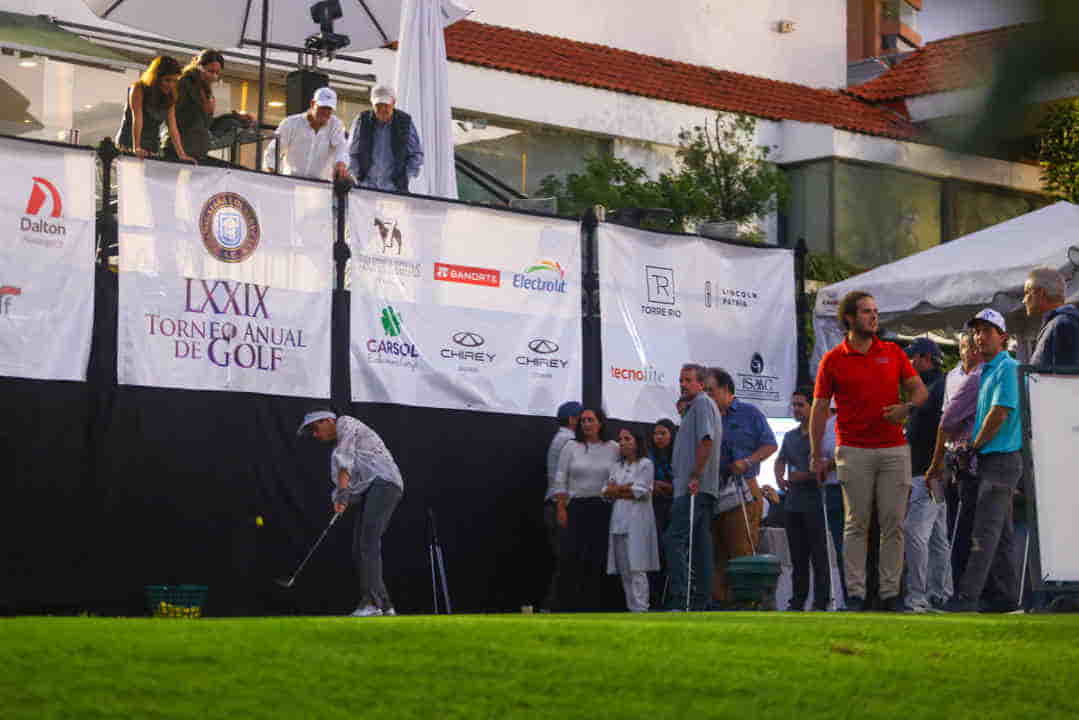 EDGA4943_1079x720