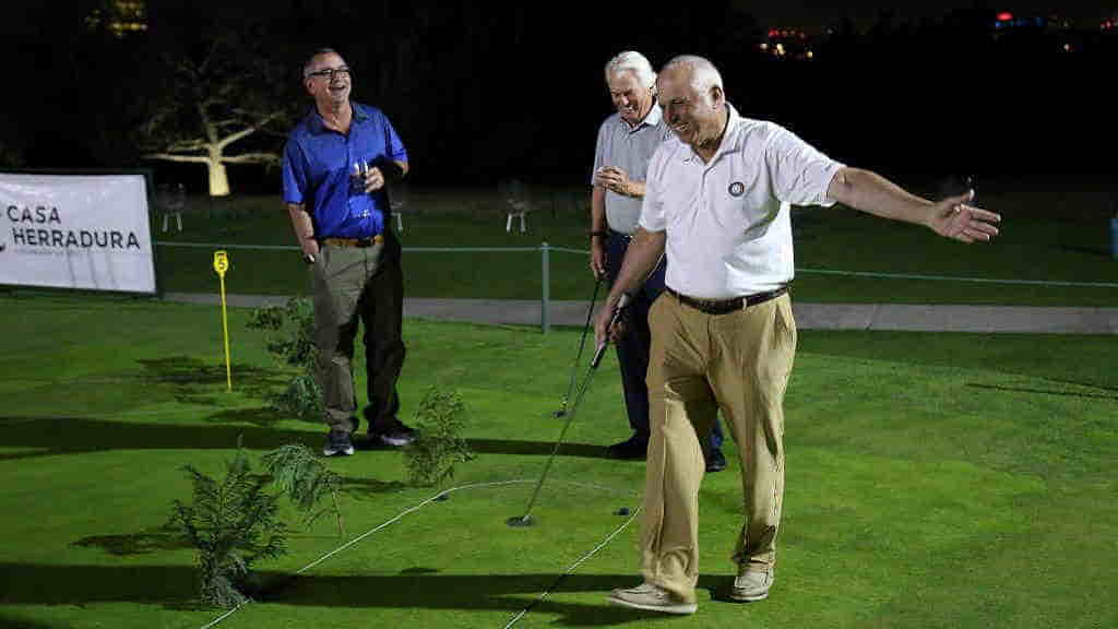 13-putts-011