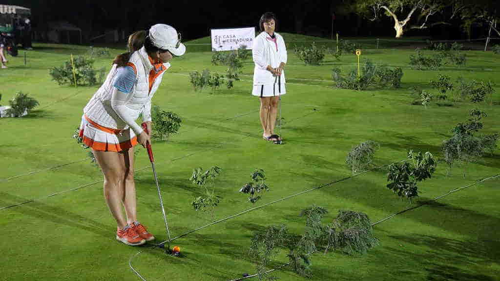 13-putts-037