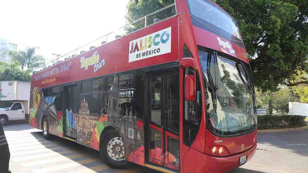 15-tour-03